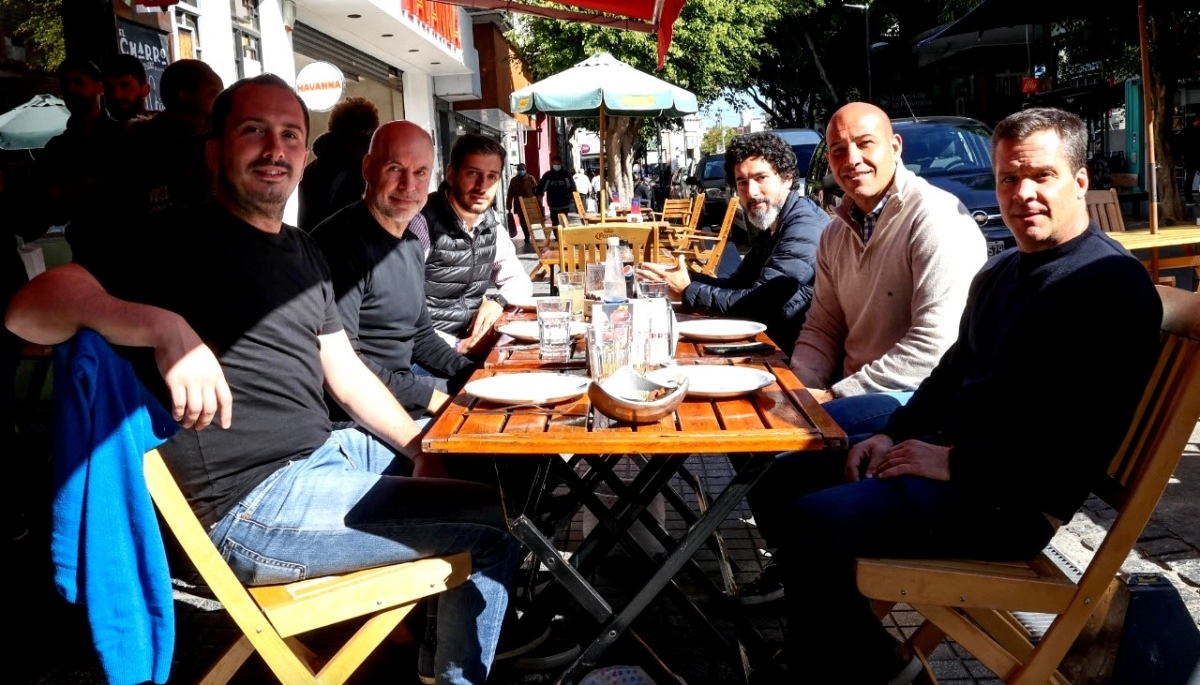 En el medio de la interna de Juntos, Larreta se mostró con dirigentes del Conurbano