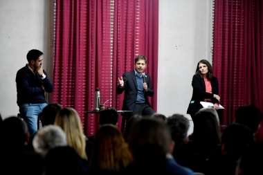 Kicillof reafirmó posturas en el cierre del 2° Encuentro Regional de Cultura Bonaerense