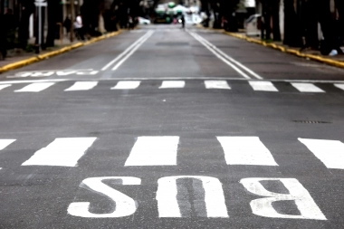 La Plata: habilitaron estacionamiento sobre 54 entre 12 a 10