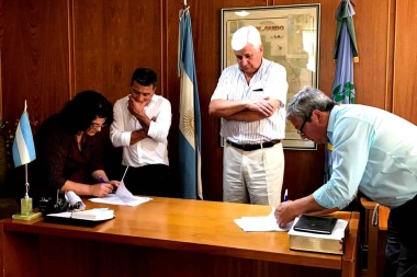 La crisis aprieta: otro municipio bonaerense entró en emergencia y se suma al grupo de los complicados