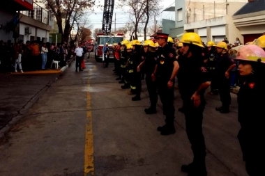 En Pergamino, el Municipio otorgó un subsidio de 6 millones de pesos para Bomberos