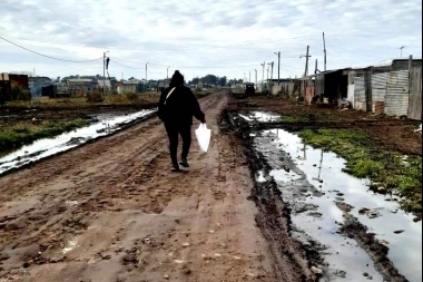 Voces, miradas y sensaciones de las calles de la Megatoma de Los Hornos