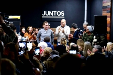 En Quilmes, Santilli y Molina inauguraron el Instituto República