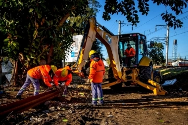 Mayra Mendoza supervisó los avances de la nueva estación del Ferrocarril Roca