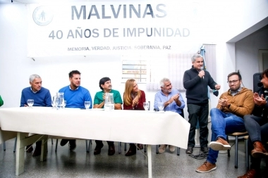 Tolosa Paz cuestionó Garro por un discutible “homenaje” a soldados de Malvinas