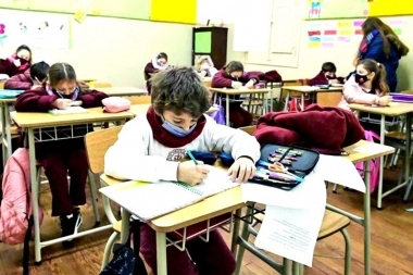 Fin del ATR: presentaron el nuevo programa de refuerzo de aprendizajes en escuelas