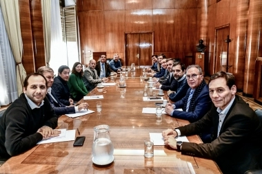 Los dirigentes peronistas del Conurbano y un apoyo fundamental para Batakis