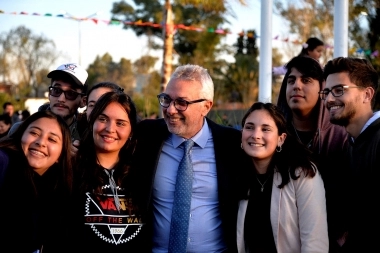 Zamora respaldó a Batakis y pidió diálogo entre todas las fuerzas políticas