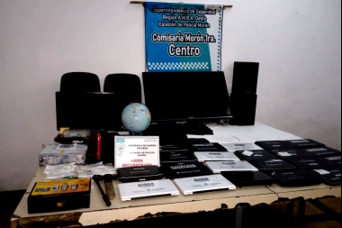 Imperdonable: empleado municipal violentó una reja para robar en un colegio