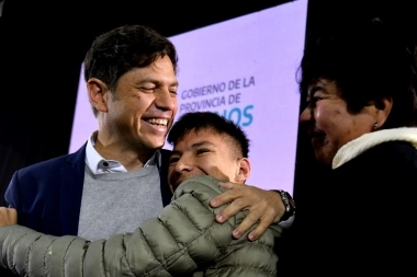 Kicillof le respondió a los intendentes del PRO: “A los opositores no les daban ni agua”