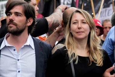 El Frente de Izquierda apoyó a Cristina Kirchner y habló de “persecución política”