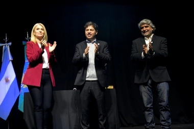 En la Jura de Correa, Kicillof aseguró “políticas de formación para trabajadores y derechos laborales"
