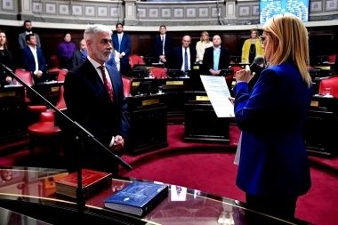 Senado bonaerense convalidó el regreso de Feletti como Secretario Administrativo
