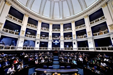 Con cruces por el tema Cristina, sesionaron Diputados de la Provincia