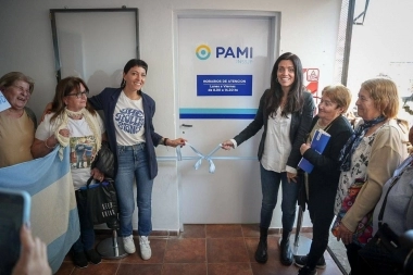 Respaldo a Jubilados: Mayra Mendoza y Volnovich presentaron nueva sala del PAMI