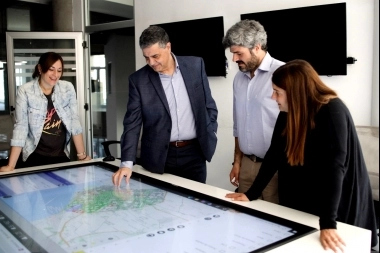 Jorge Macri visitó el Centro de Monitoreo y Gestión de la movilidad