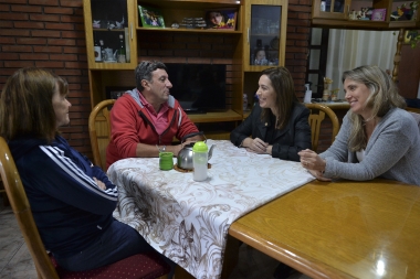Vidal y Gladys González volvieron a mostrarse juntas en la previa de la campaña