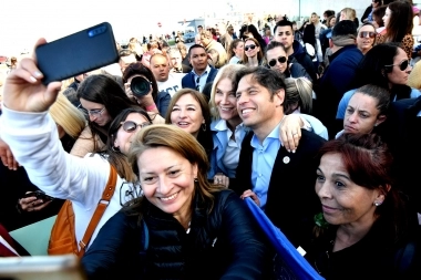 Kicillof encabezó la apertura del Encuentro Provincial de la CEPAL en Mar del Plata