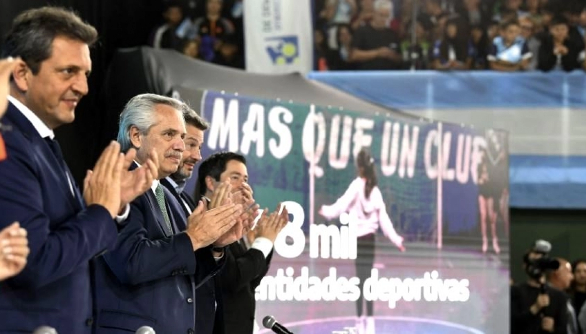 En medio de la polémica por las PASO, Alberto y Massa estuvieron juntos en un acto