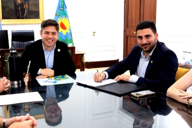Kicillof traspasó al intendente Egüen el CAPS “Ramón Carrillo” para la gestión municipal de 25 de Mayo