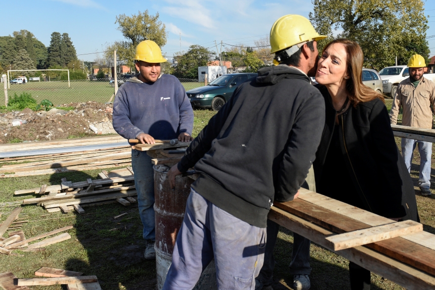 Vidal recorrió San Miguel y visitó la construcción de una “Casa del Niño”