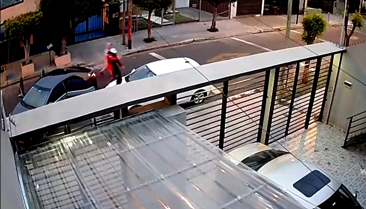 La Matanza avanza: le pusieron la pistola en el pecho para robarle el auto