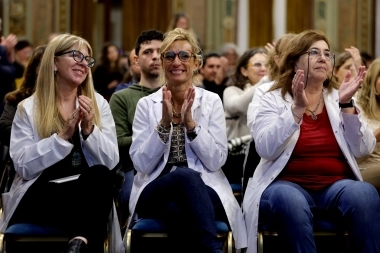 En qué consiste el nuevo régimen de médicos residentes que implementará la Provincia