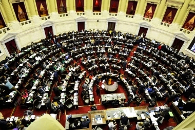 Diputados: hubo dictamen de mayoría y el martes de tratará el Presupuesto 2023