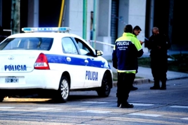 En Mar del Plata detuvieron a un hombre que le sacaba fotos íntimas a una adolescente