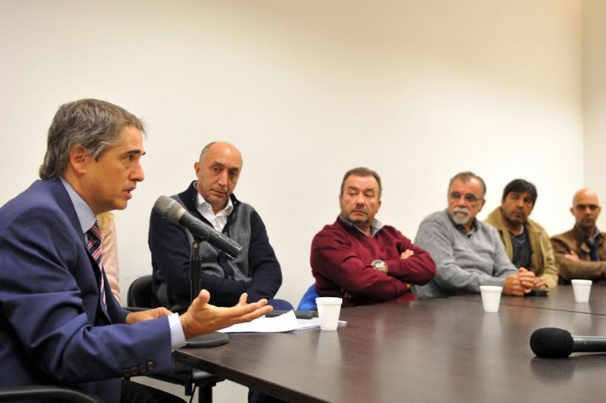 Buscan declarar la emergencia de la industria química en territorio bonaerense