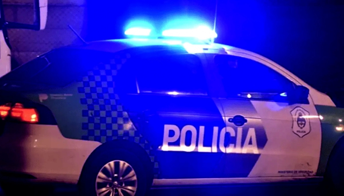 Compró un arma y amenazó a su ex con video de Whatsapp: "Andá en la calle acompañada"