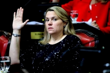 El ping pong de preguntas de Cronos: Lorena Petrovich, senadora bonaerense