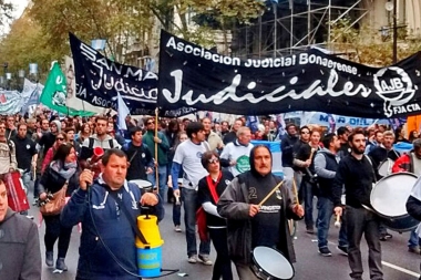 Sigue el conflicto: judiciales continúan con medidas de fuerza y realizarán paro de 48 horas