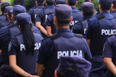 Denuncian afiliaciones "truchas" y sin consentimiento de policías en partidos políticos