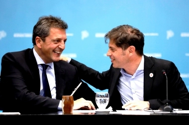 Kicillof y Massa congregaron a intendentes para sellar el programa Precios Justos