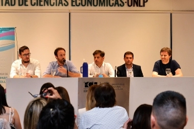 Economía para el Desarrollo de la Provincia: Kicillof, Cuattromo y López disertaron en la UNLP