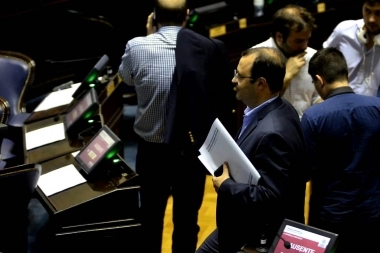“Kicillof hace obra pública por la extensión de la tarjeta de crédito que le dejó Vidal”, dijo un senador de Juntos