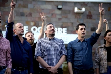 Insaurralde, reafirmó su alianza con Máximo y La Cámpora con un encuentro masivo peronista