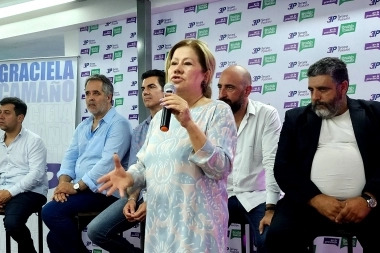 Graciela Camaño se lanzó como candidata a gobernadora bonaerense