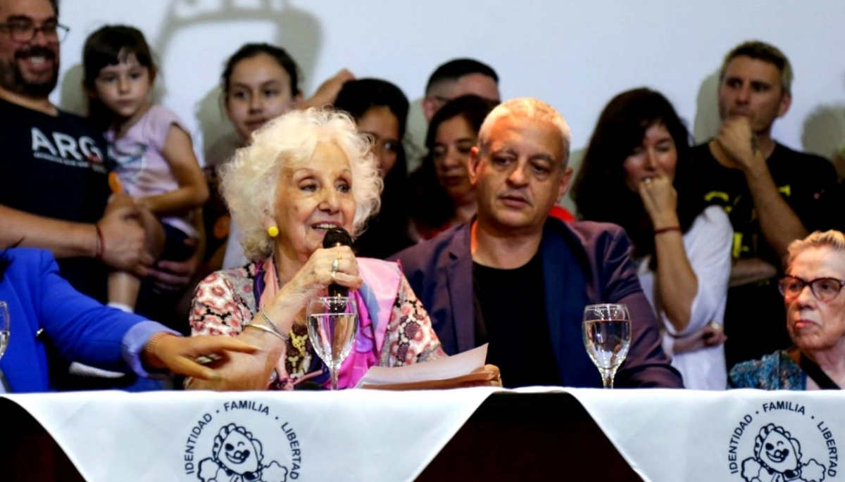 Semanas de encuentros: Abuelas de Plaza de Mayo confirmaron el hallazgo del nieto 132