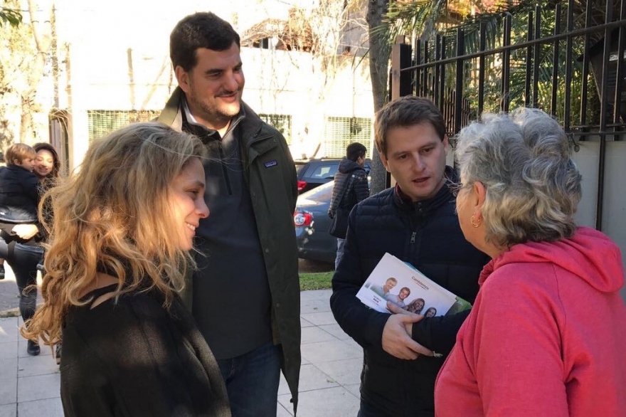 Funcionarios nacionales y bonaerenses realizaron un “timbreo” en San Fernando