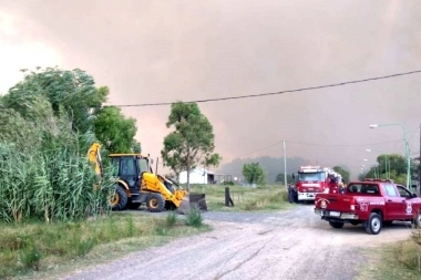 Arde la ciudad: por un incendio en Punta Lara, humo y cenizas llegaron a La Plata
