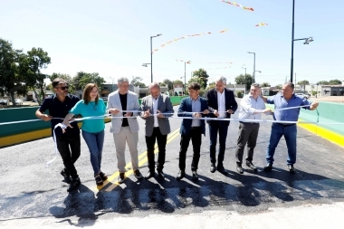 Desde Ensenada, Kicillof y Secco presentaron el nuevo puente “La Unión”