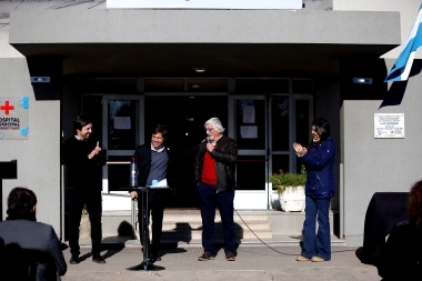 Kicillof presentó la renovación del Hospital Municipal de Tres Lomas