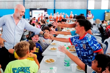 Larreta visitó el Parque Manuel Belgrano y recorrió las Colonias de vacaciones de CABA