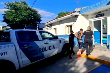 Hay que involucrarse: un llamado al 911 denunció a violento que golpeaba a la familia