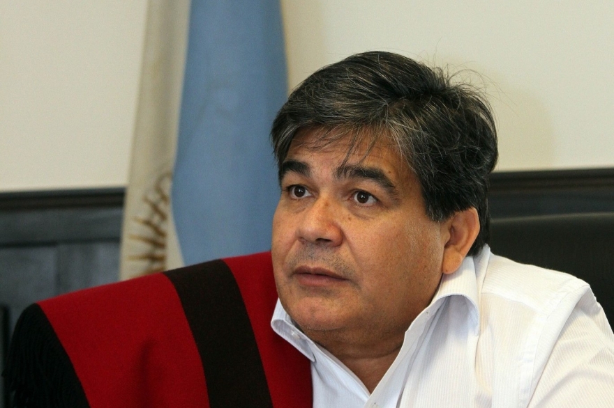 Ishii contra todos: será candidato por el PJ bonaerense y enfrentará a Randazzo