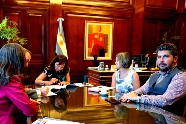 Con el objetivo de modernizarse, el Banco Nación firmó un acuerdo con el Banco Mundial