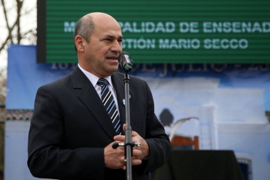 Secco tildó a Cambiemos de "ridículo" y los acusó de "ocultar la voluntad popular"