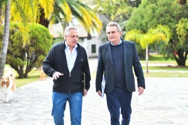 Tras la baja de Manzur, Agustín Rossi se perfila como nuevo jefe de Gabinete de Alberto